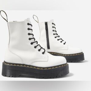 Dr Martens White Lace Up Combat Boots Patent Leather Sz 7 Women’s Men’s Sz 6